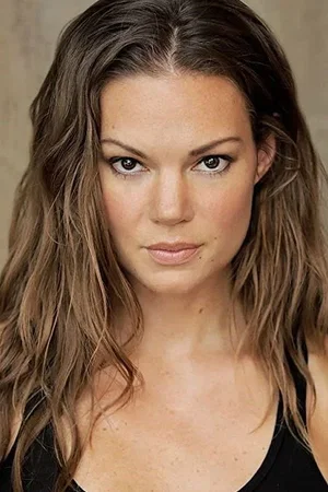  Stephanie Cleough