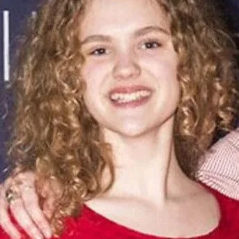  Iris Mealor Olsen