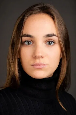  Ana Tomeno