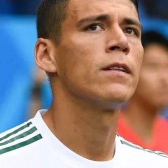  Héctor Moreno