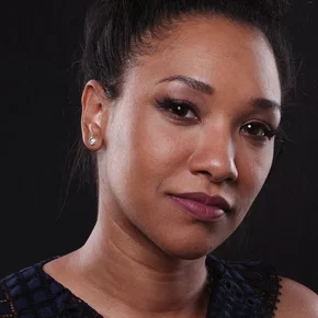 Photo star :  Candice Patton