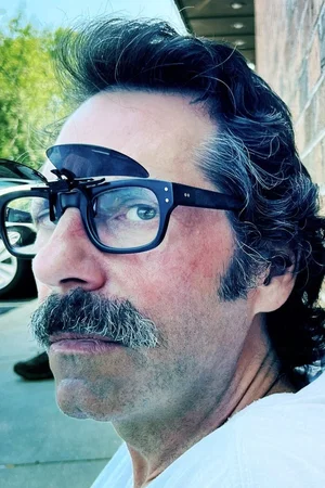  Gregg Gilmore