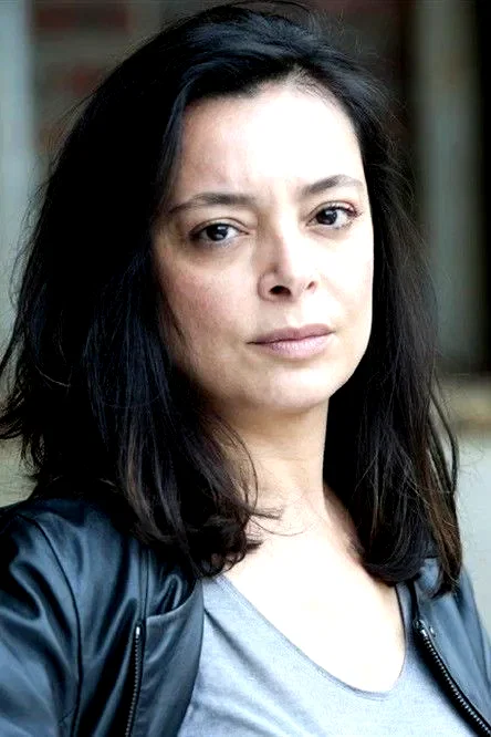  Fadia Bouanati