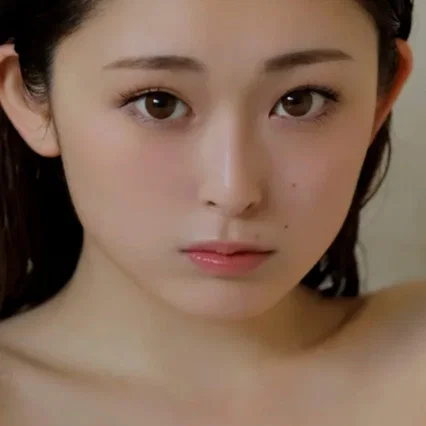  Yuna Kogawa
