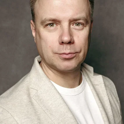  Valentin Kuznetsov