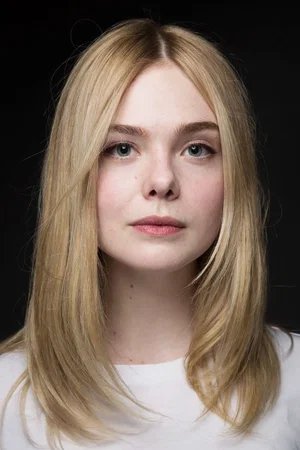  Elle Fanning
