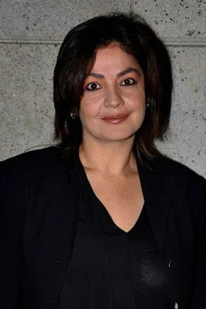  Pooja Bhatt photo