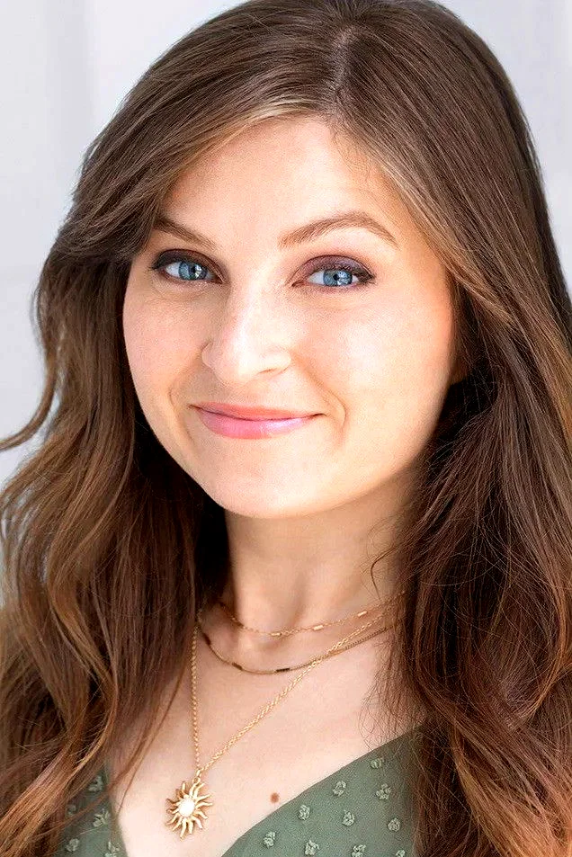  Lizzie Freeman