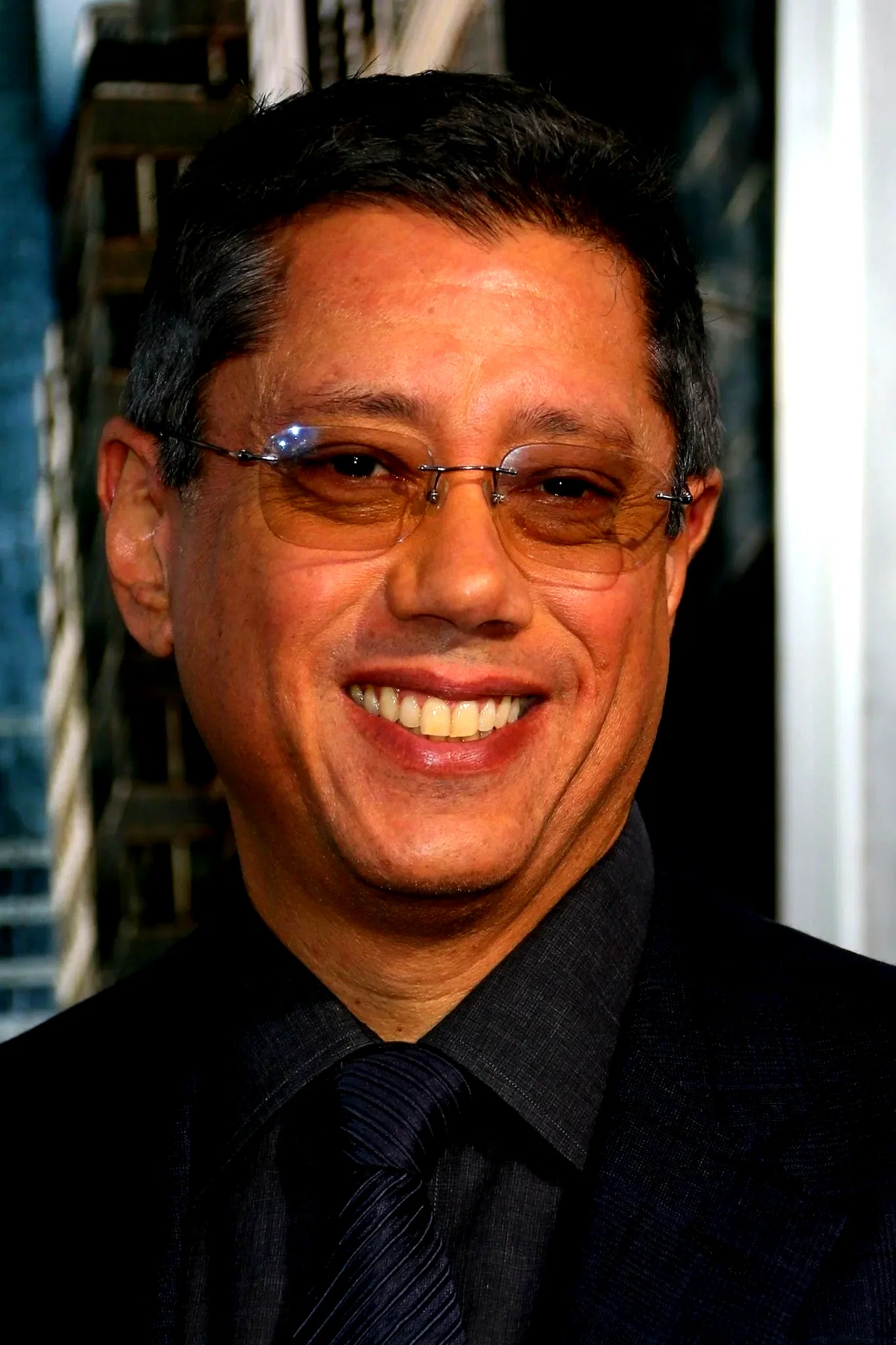  Dean Devlin