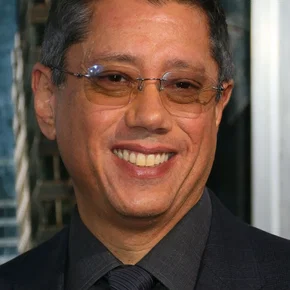 Photo star :  Dean Devlin