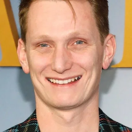  Tom Harper