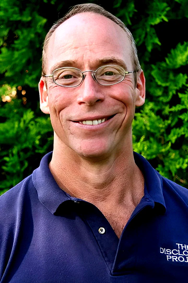  Steven M. Greer