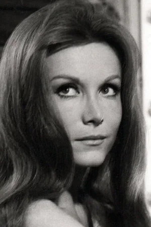  Patricia Scott photo