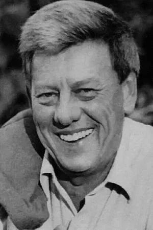 Hoke Howell photo