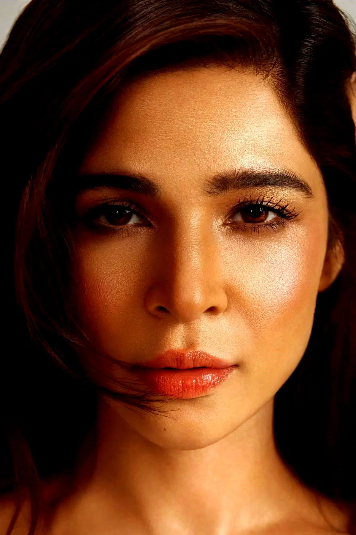  Ayesha Omar