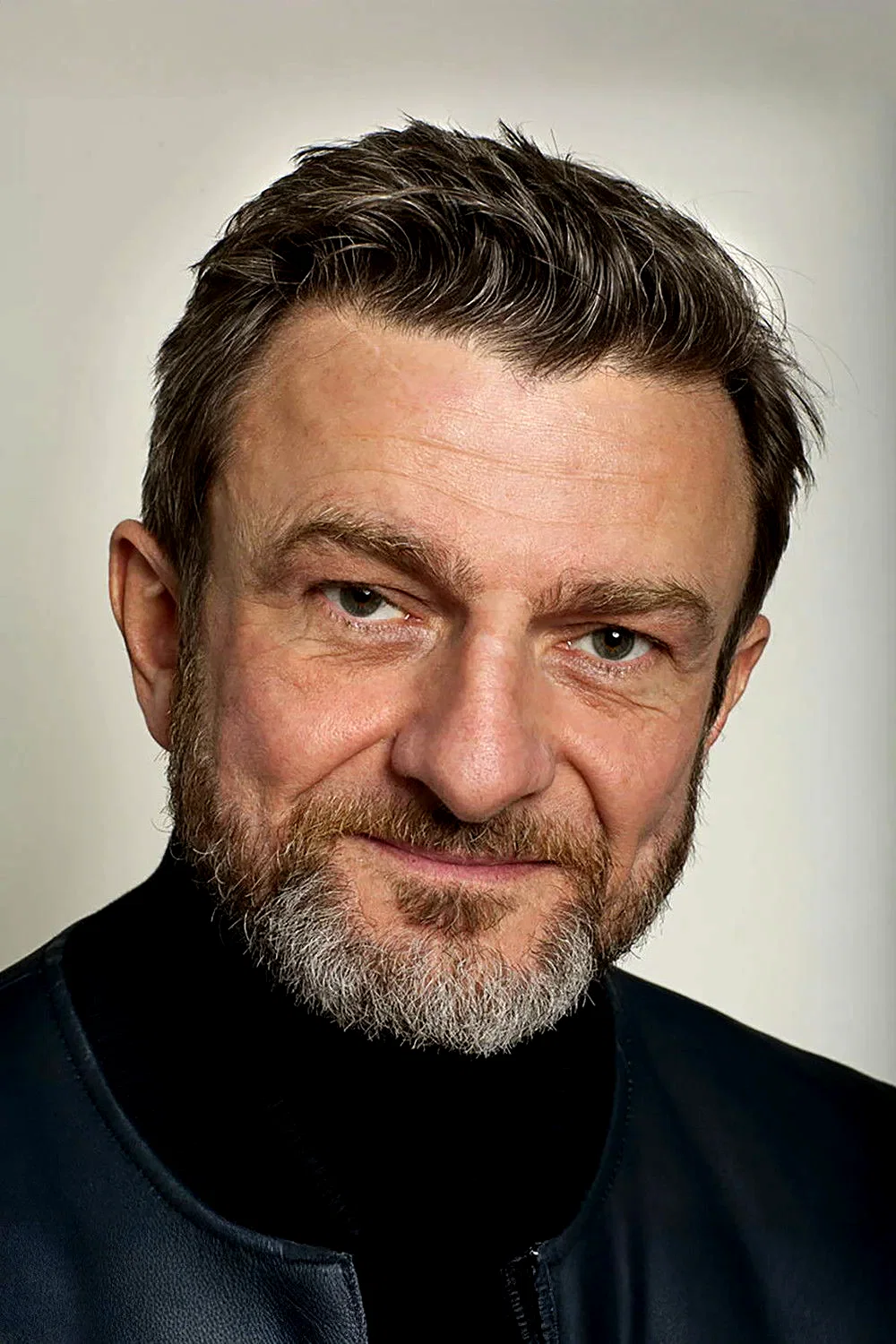  Régis Laroche