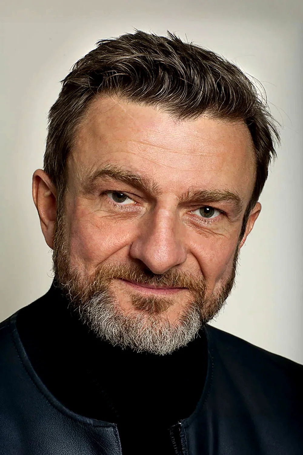  Régis Laroche