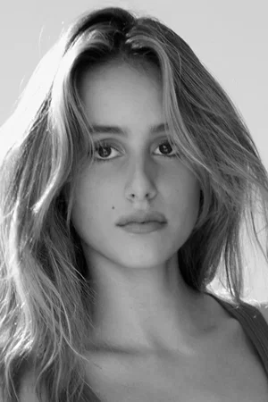  Nell Verlaque photo