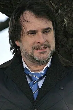  Xavi Mira