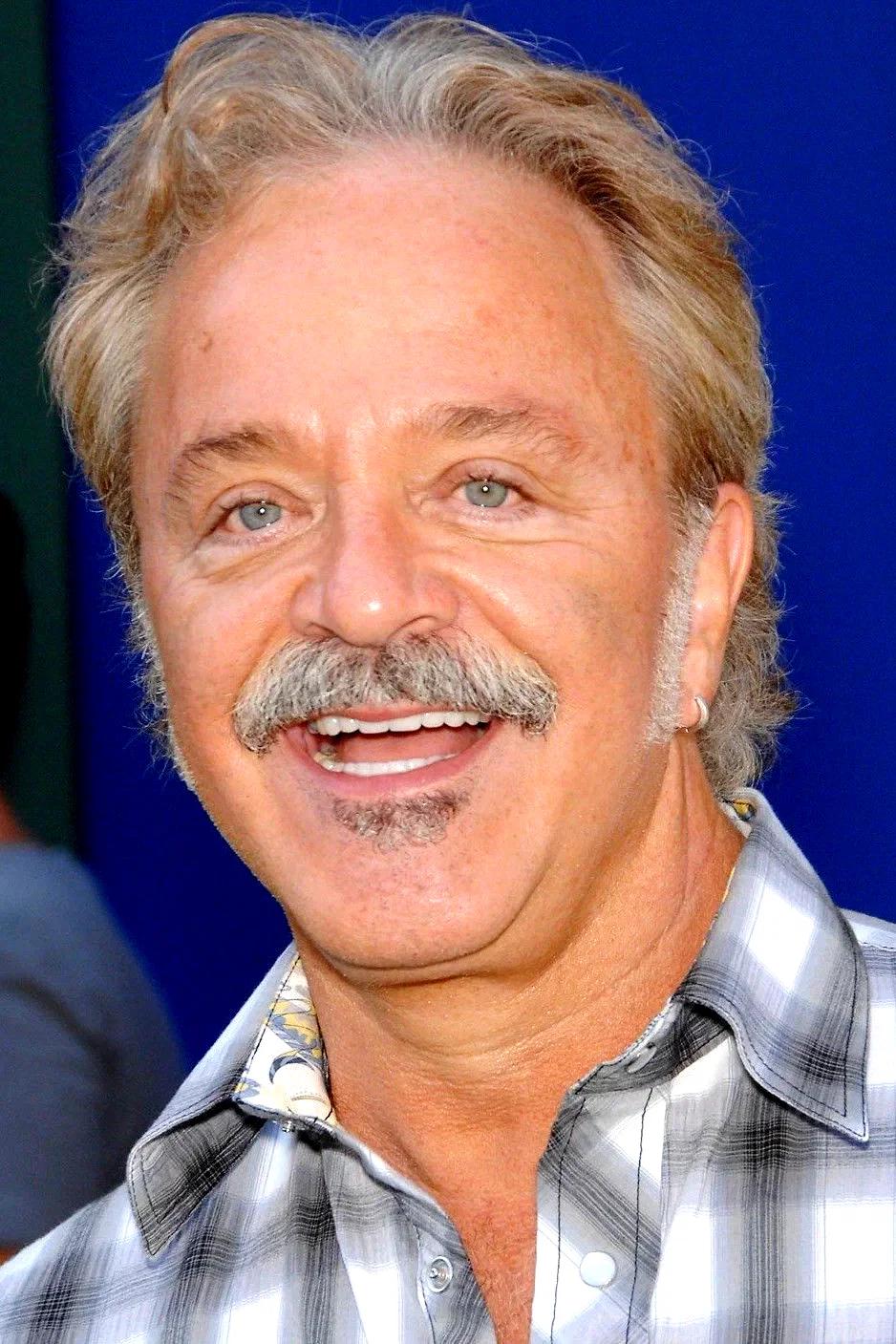  Jim Cummings