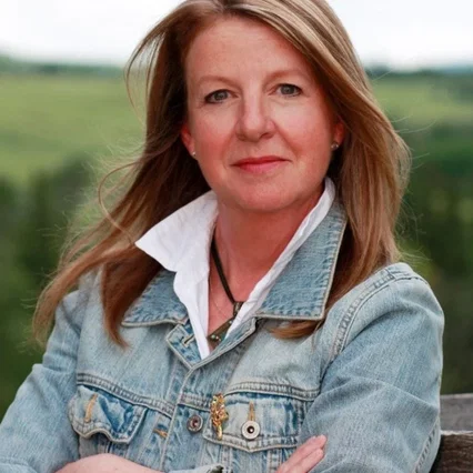  Heather Conkie