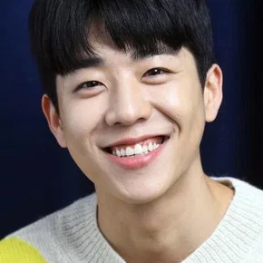 Photo star :  Chae Jong-hyeop