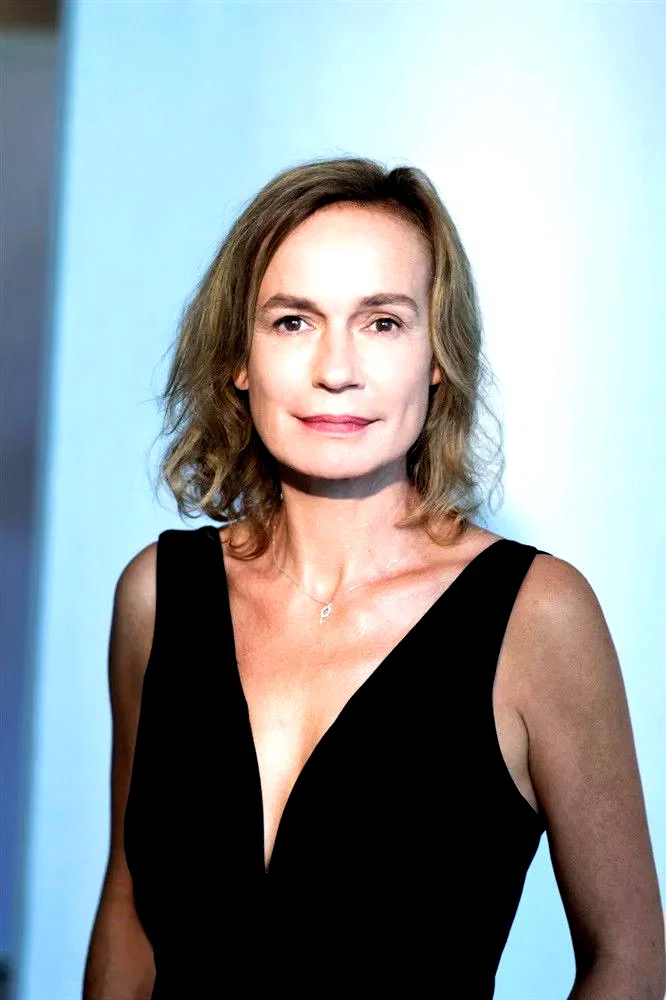  Sandrine Bonnaire