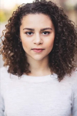  Lily Santiago photo