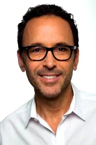  Peter Traugott