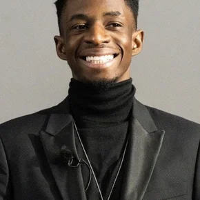 Photo star :  Tobi Brown