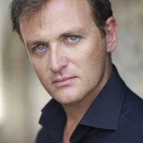 Photo star :  Roger Barclay