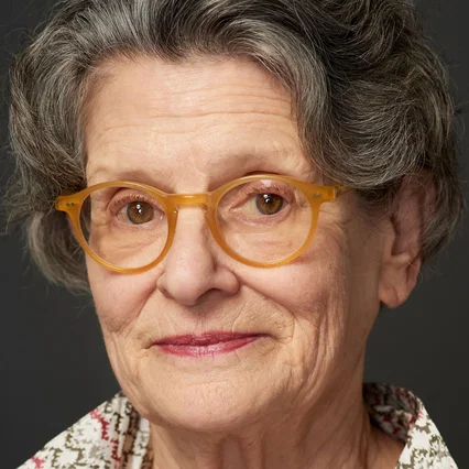  Mary Louise Wilson
