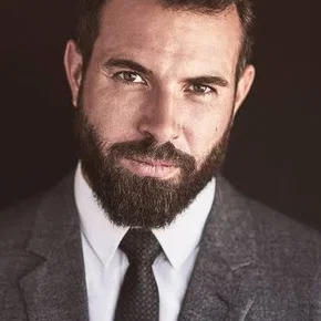 Photo star :  Tom Cullen