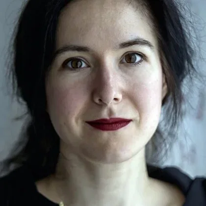  Heidi-Éva Clavier