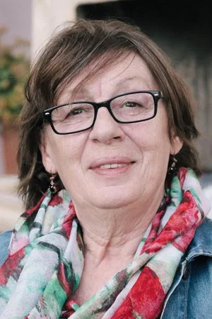  Kumrije Hoxha photo