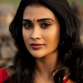 Photo star :  Poornima Ravi
