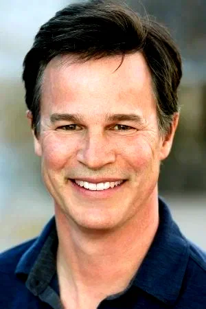  Hank Rogerson