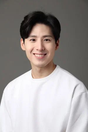  Ahn Hwi-tae photo
