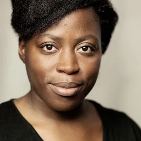 Photo star :  Layo-Christina Akinlude