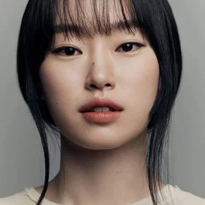 Photo star :  Jeong Hoe-rin