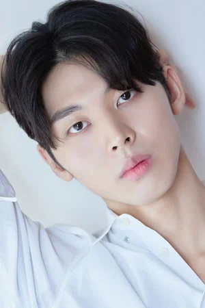  Kang Hyeon-o photo