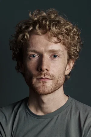  Leonard Buckley photo