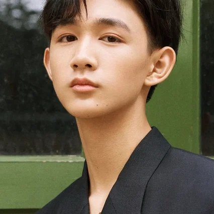  Yang Zishan