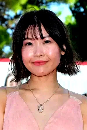  Ayaka Shibutani