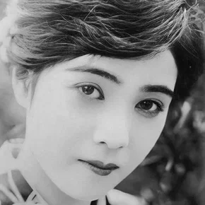 Photo star :  Kikuko Hanaoka