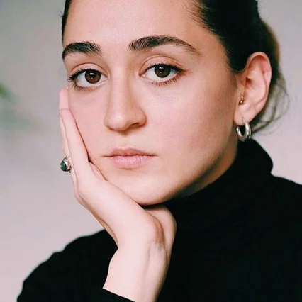  Eda Akalın