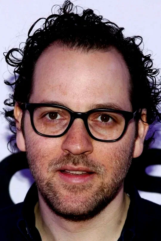  Sam Gold