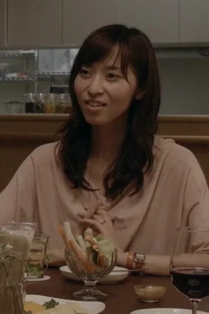  Hazuki Kikuchi photo