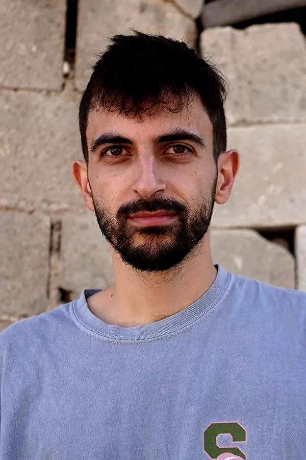  Yuval Abraham