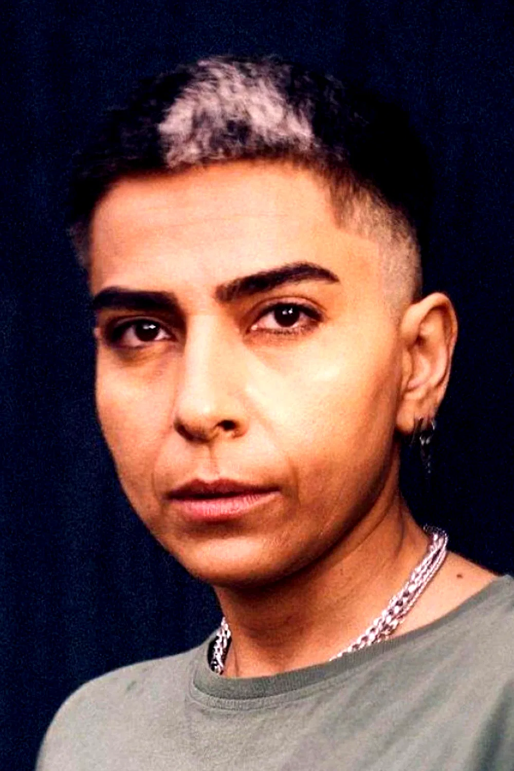 Mariam Afshari